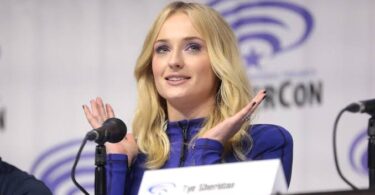 Sophie Turner Biography 2024: Age, Net Worth, Family, Relationship, Height, Education, Personal Life Career Awards and Nomination