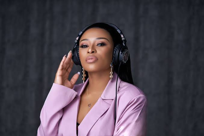 DJ Zinhle Biography: Age, Net Worth, Family, Height, Husband, Personal Life , Career, Awards and Nomination