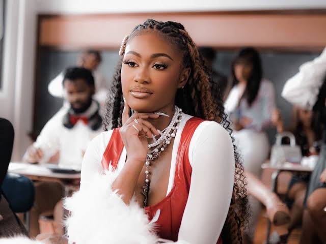 Kaliii Biography, Age, Songs, Albums, Boyfriend, Parents, Net Worth, and Career