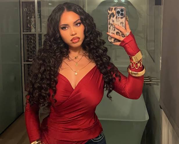 Asia Monet Ray Biography