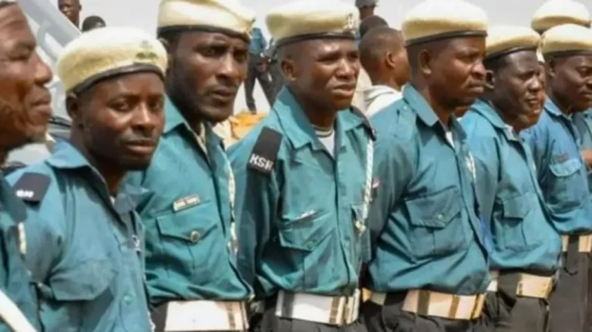 Islamic police in Nigeria arrest nine Muslims for not fasting during Ramadan